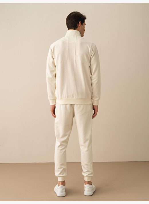 Ekru Regular Fit Pamuklu Sweatmont 4