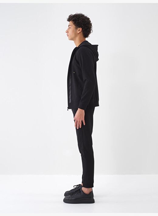 Siyah Slim Fit Pamuklu Sweatmont 4