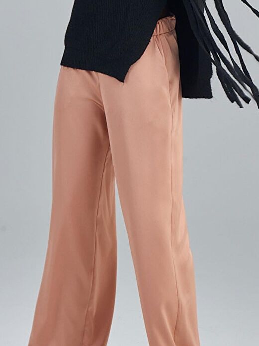 Beli Lastikli Bol Paça Saten Pantolon - Camel 3