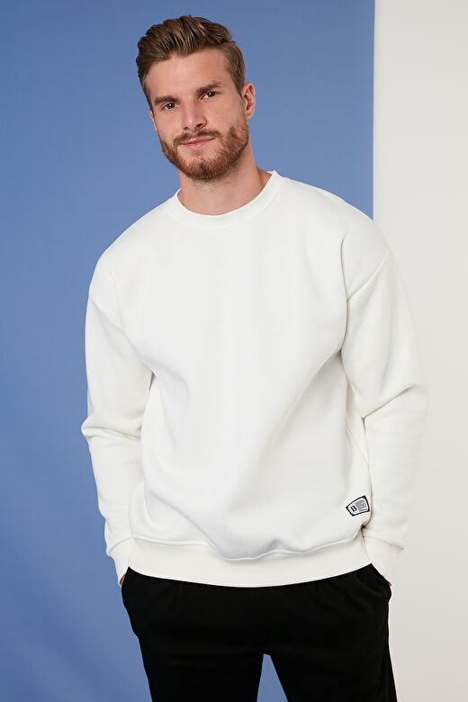 Buratti Regular Fit Bisiklet Yaka Pamuklu İçi Tüylü Yumuşak Şardonlu Erkek Sweatshırt 5905255 3