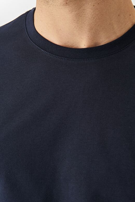 Erkek Beyaz-Siyah-Gri Melanj-Lacivert-Haki Slim Fit Dar Kesim Bisiklet Yaka 5'li Tişört Paketi 2