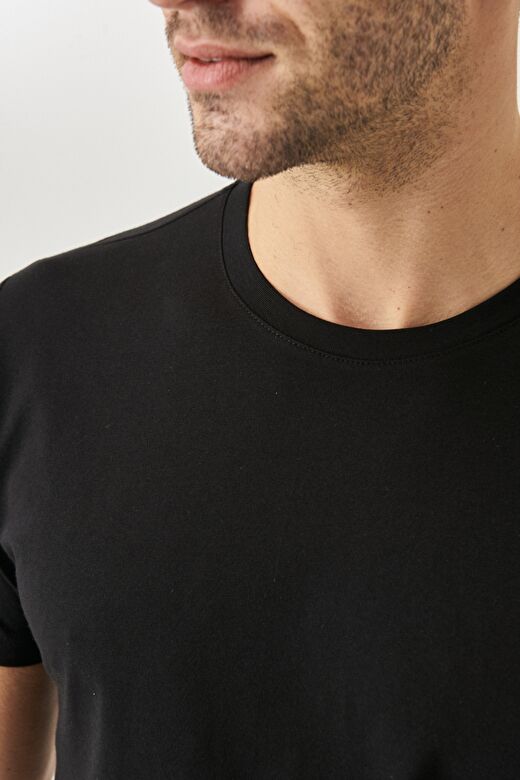 Erkek Beyaz-Siyah-Gri Melanj-Lacivert-Haki Slim Fit Dar Kesim Bisiklet Yaka 5'li Tişört Paketi 3