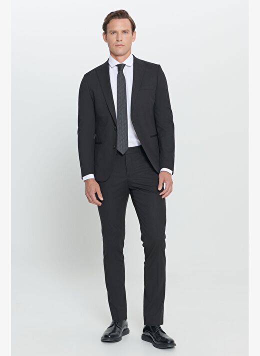 Erkek Siyah Ekstra Slim Fit Dar Kesim Kırlangıç Yaka Takım Elbise 4