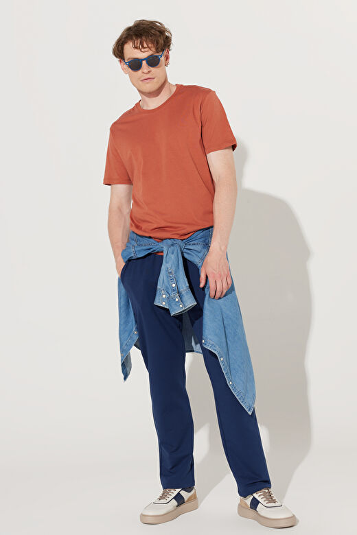 Erkek Açık Kahve Slim Fit Dar Kesim %100 Pamuk Bisiklet Yaka Kısa Kollu Tişört 2