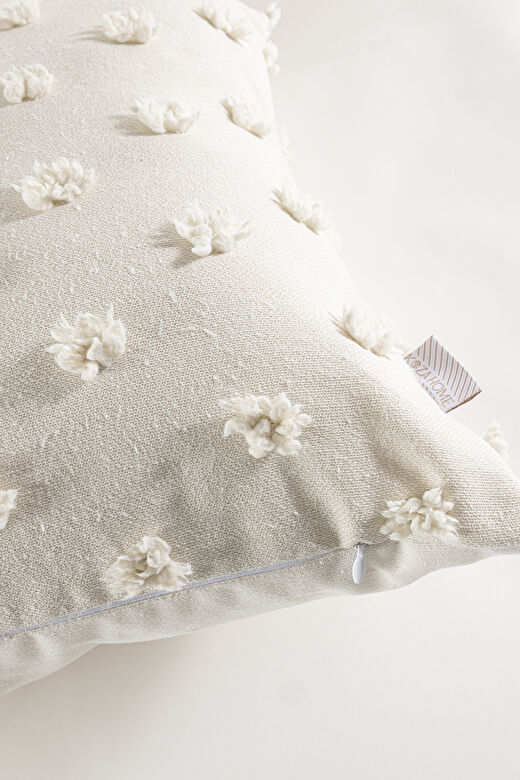 Craft Krem Sade Ponpon Dikişli Kırlent 43 x 43 35302A 3