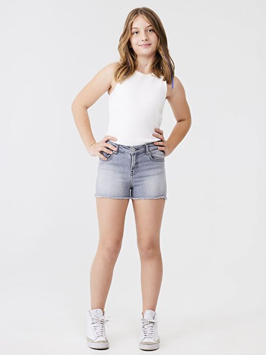 Layla G Şort 1