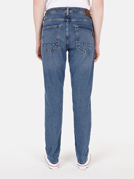 044 Karl Normal Kesim Düşük Bel Düz Paça Mavi Erkek Pantolon Cl1072435 2