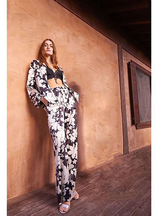 Albeon Trousers 2