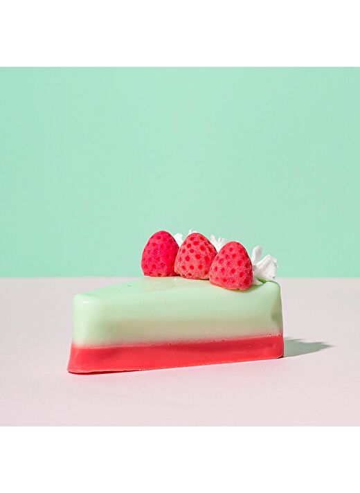 Baveal – Cake Art Çilekli Pasta Tasarımlı Nemlendiricili El ve Vucüt Sabunu 1
