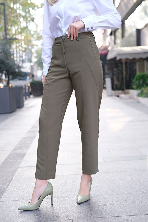 Biye Detaylı Soft-Touch Yeşil Krep Pantolon 4