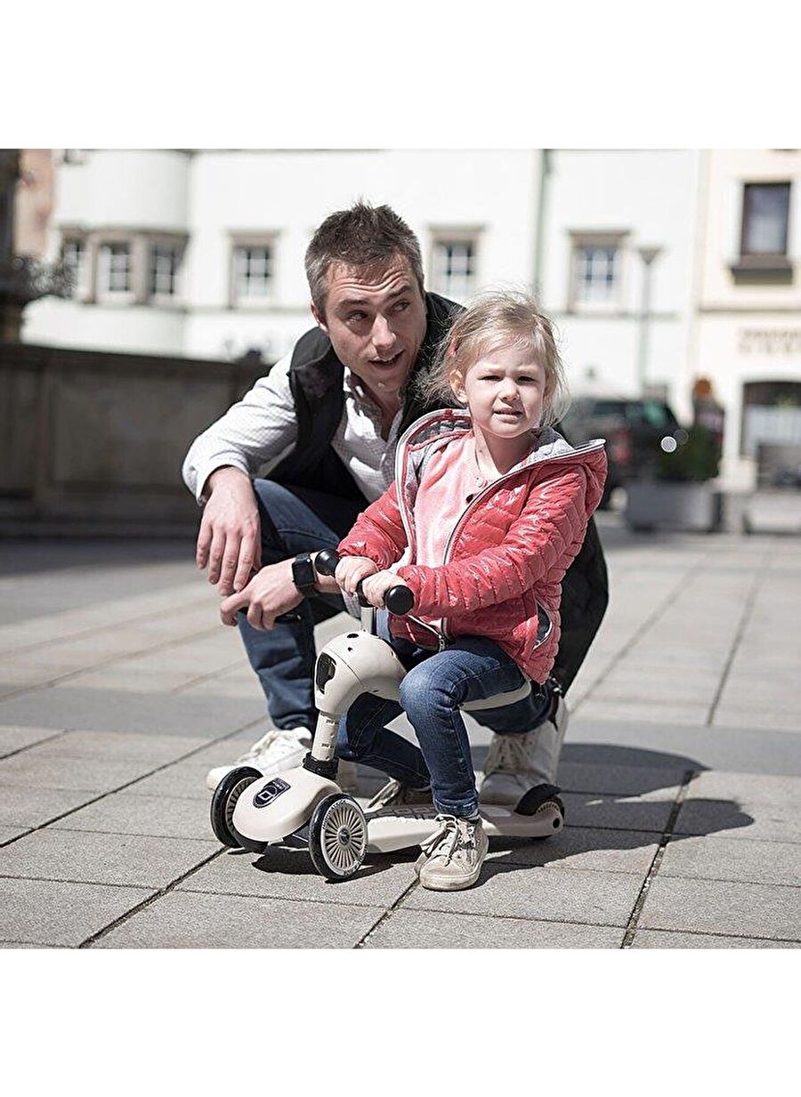 Scoot And Ride Highwaykick 1 Oturaklı Çocuk Scooter Açık Gri