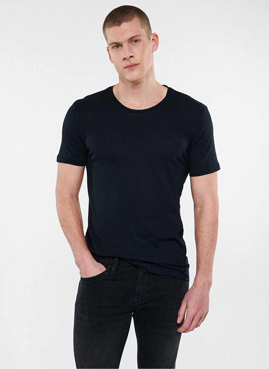 Mavi Siyah Erkek T-Shirt 064681-900 TİŞÖRT siyah