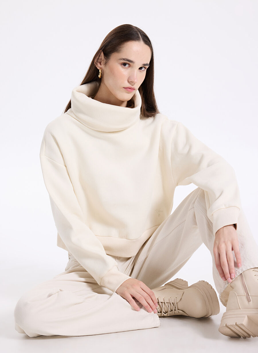 Fabrika Dik Yaka Ekru Kadın Sweatshirt VEJA
