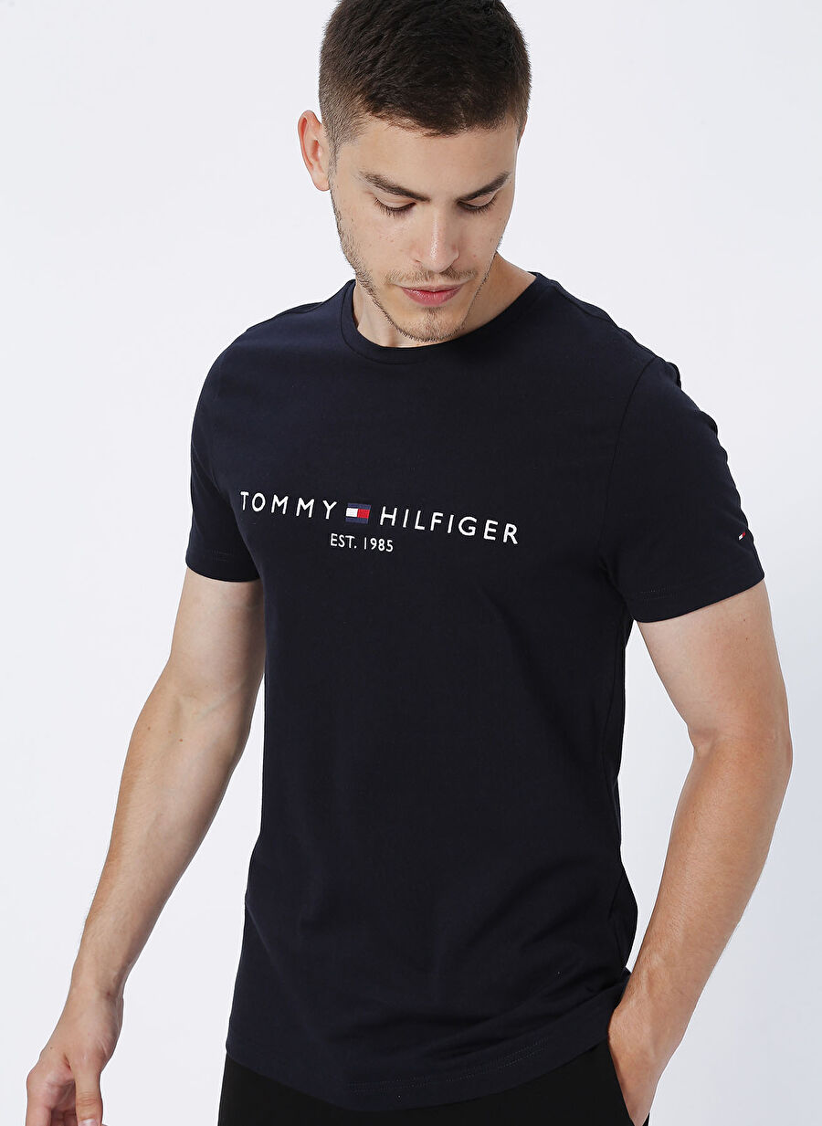 Tommy Hilfiger Lacivert Erkek Bisiklet Yaka Slim Fit T-Shirt MW0MW11465403