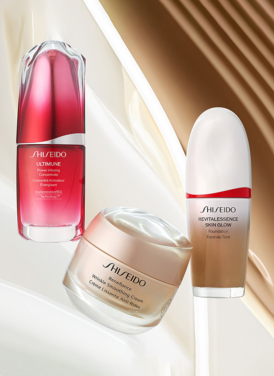 Shiseido Revitalessence Skin Glow 30 Ml Fondöten - 160 Shell
