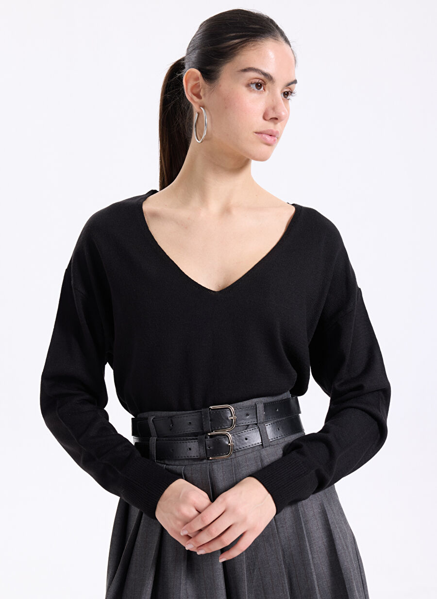 People By Fabrika Siyah Kadın V Yaka Loose Fit Kazak PBF5WL-KZK9519