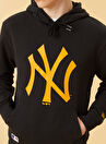 New Era Kapüşonlu Normal Kalıp Düz Siyah Erkek Sweatshirt - Mlb Seasonal Team Logo Hdy Neyyan